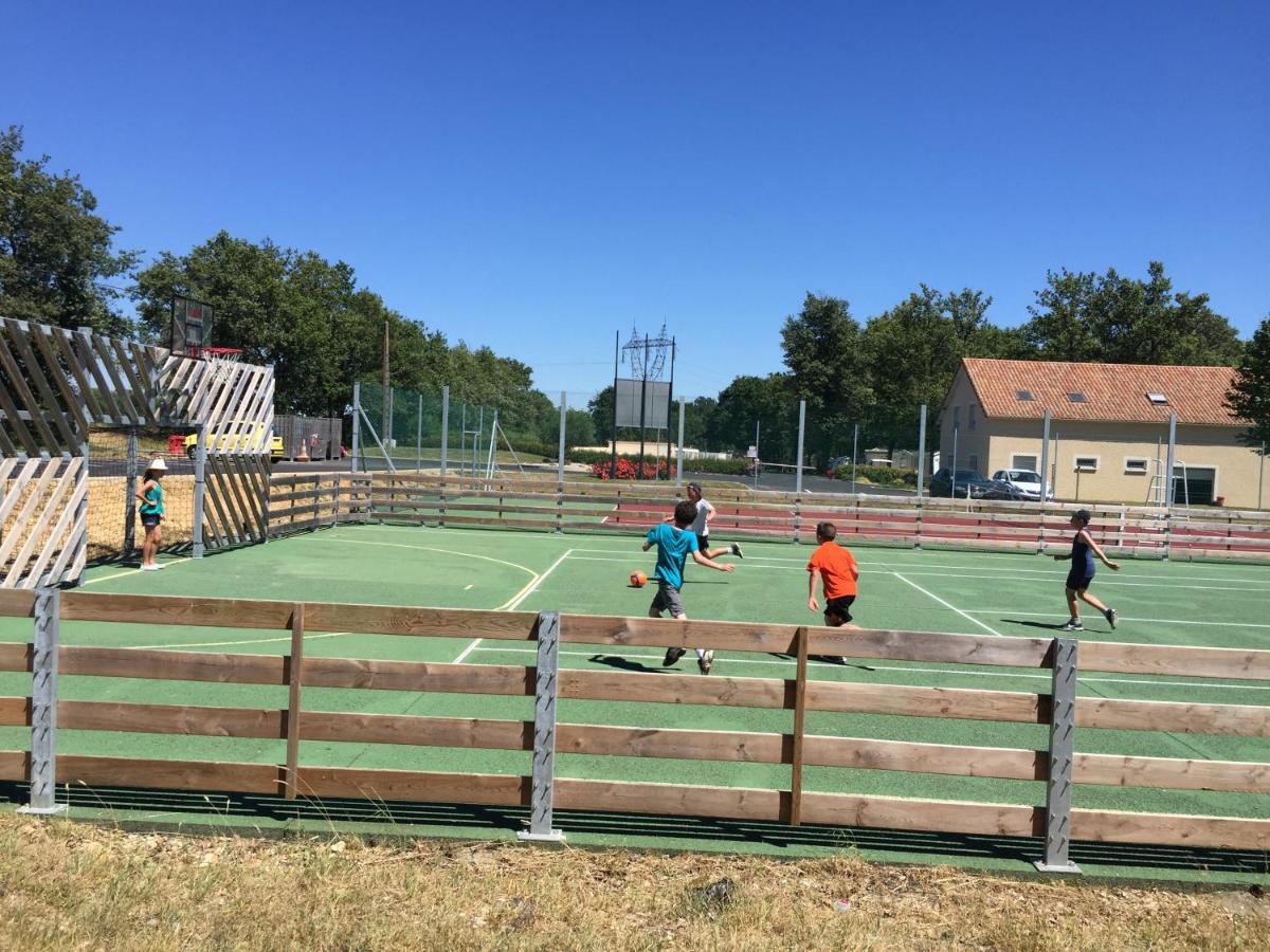 Camping Les Petites Minaudieres Coussay-les-Bois المظهر الخارجي الصورة