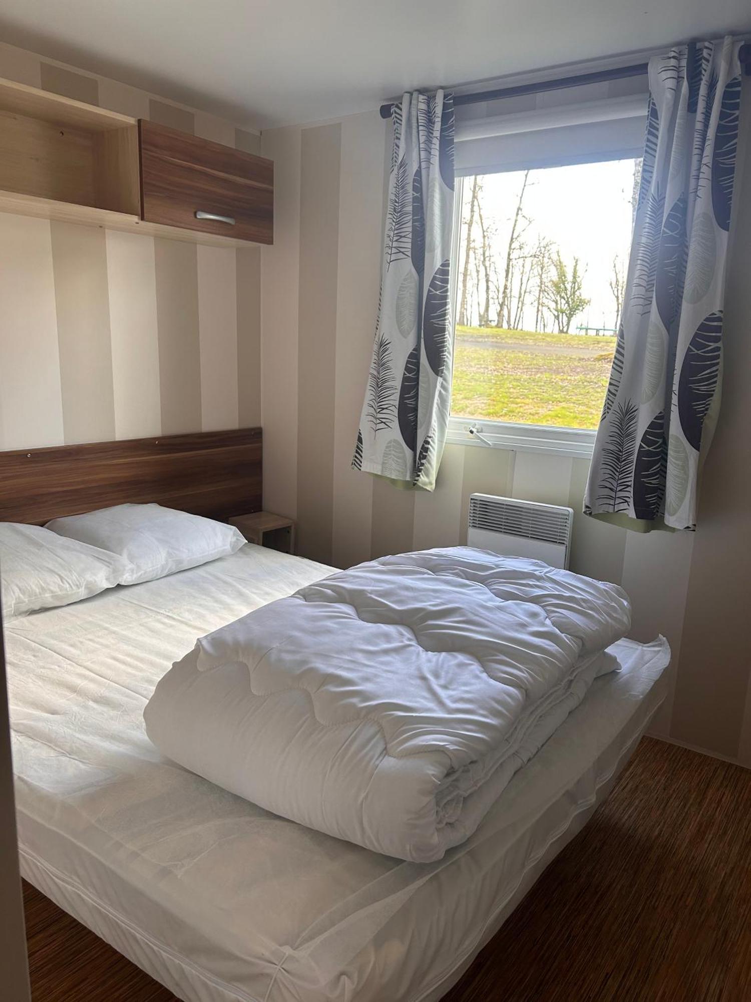 Camping Les Petites Minaudieres Coussay-les-Bois الغرفة الصورة